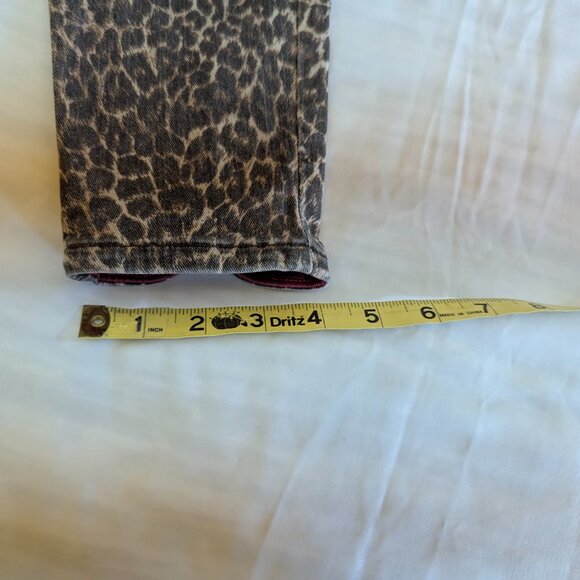 Genetic Denim The Karlie Size 26 Cropped Leopard Print Skinny Jeans - Picture 10 of 16